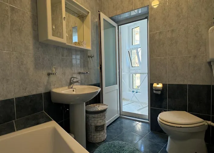 Lory Apartamento Makarska