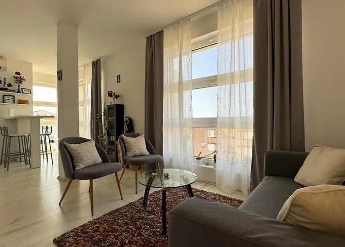Lory Apartamento Makarska