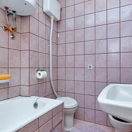 Lory Apartment