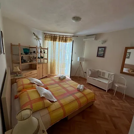 Lory Apartmán