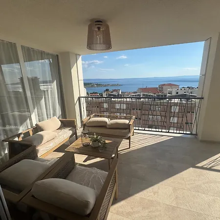 Lory Makarska